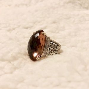 Morganite and diamonds Wheaton 26x16 mm ring